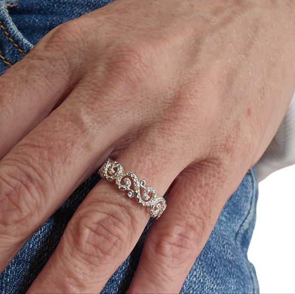 Diamond Accent Band Ring - Picture 6 of 6